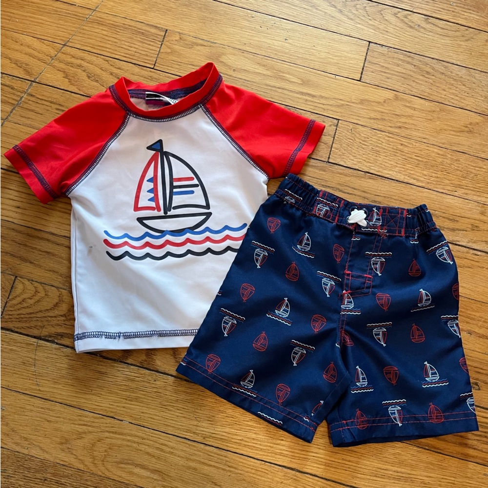 Freestyle Revolution Swim Shirt and Trunks Set, Size 12 Months